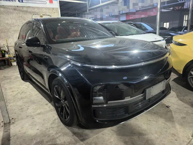 Фотография автомобиля — Li Auto L8