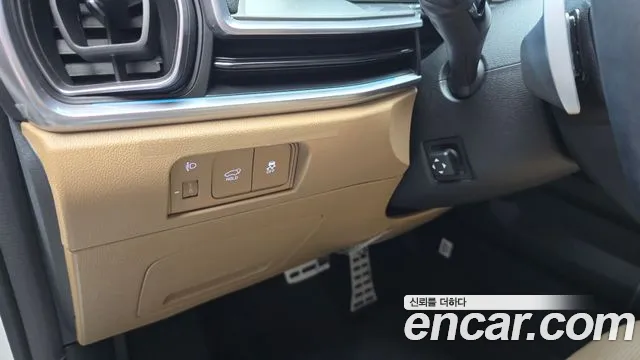 Kia Sorento Новый Sorento 4 поколение Бензин 2.5T 2WD — Фото автомобиля 14