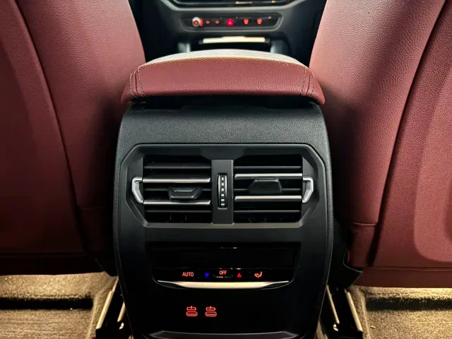BMW 3 Series — Фото автомобиля 17