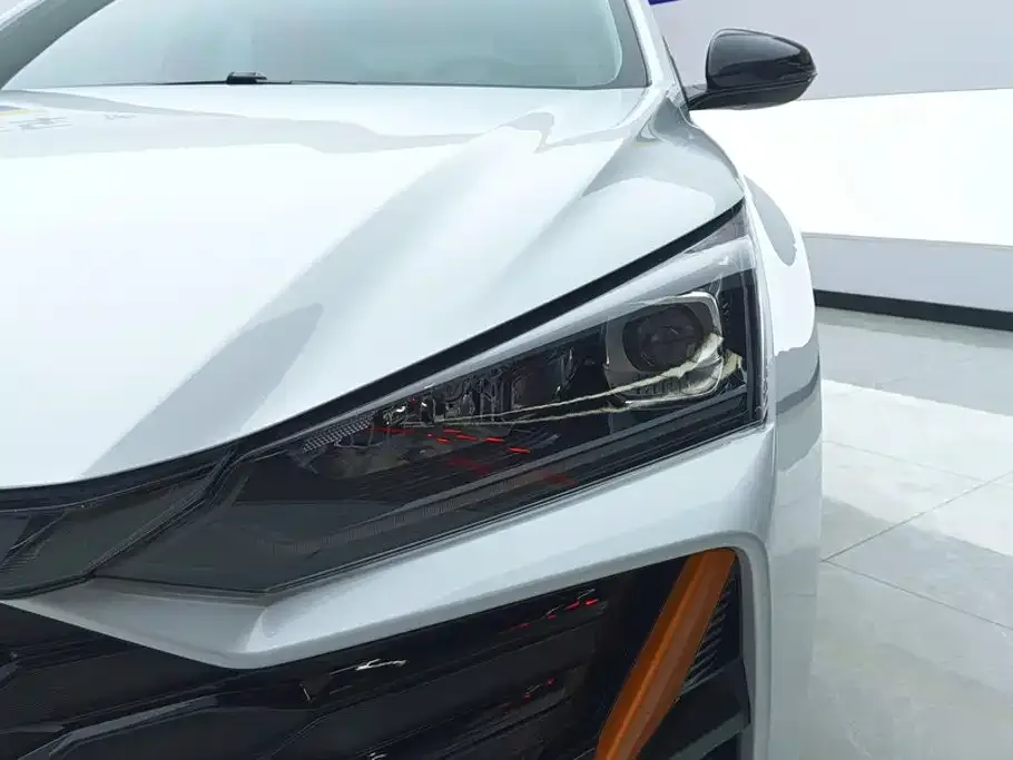 Dongfeng Aeolus Yixuan 2024 1.5L Auto Sport Edition — Фото автомобиля 5