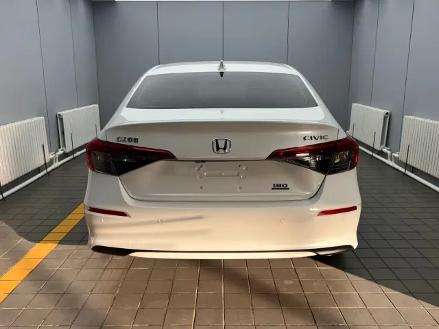 Honda Civic — Фото автомобиля 5