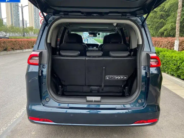 GAC Trumpchi M6 — Фото автомобиля 15