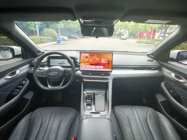 Geely Xingrui — Фото автомобиля 10
