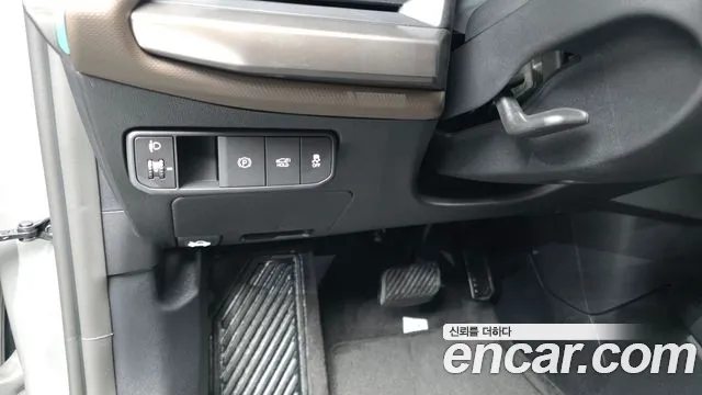 Kia EV4 — Фото автомобиля 6