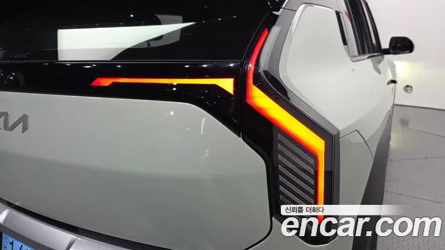 Kia EV3 — Фото автомобиля 8
