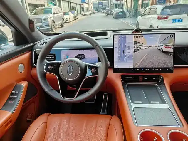 Aito M7 — Фото автомобиля 13