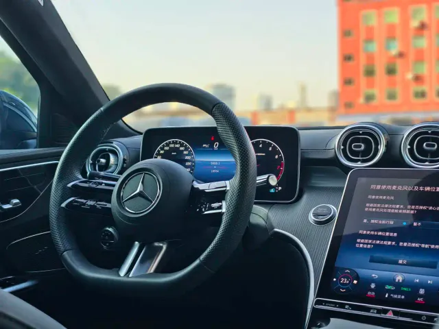 Mercedes-Benz C-Class — Фото автомобиля 19