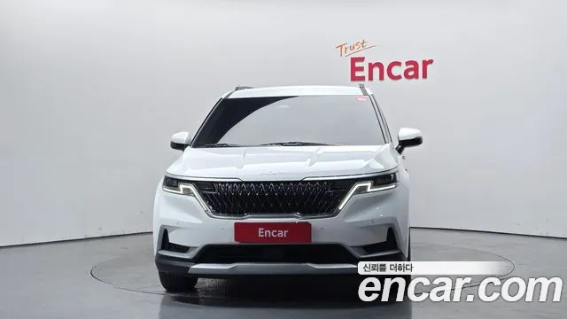 Kia Canival Carnival 4 поколение Дизель 9 мест Prestige — Фото автомобиля 3