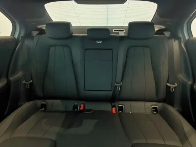 Mercedes-Benz A-Class — Фото автомобиля 9
