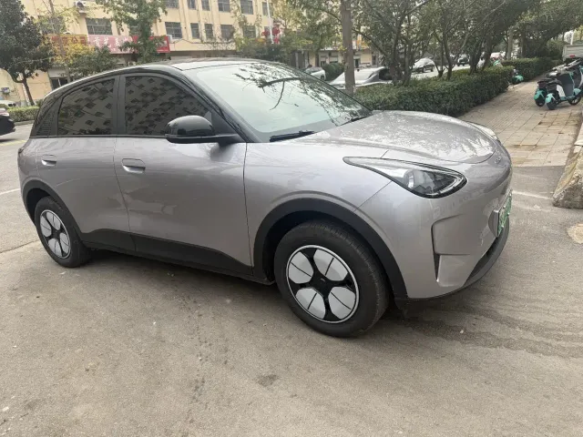 Geely Starry Wish — Фото автомобиля 3