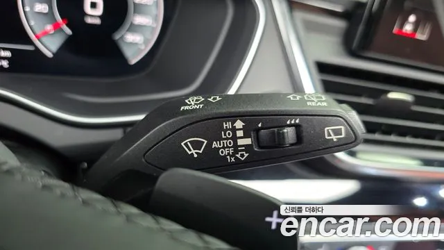 Audi Q5 45 TFSI quattro Premium — Фото автомобиля 25