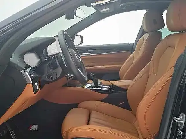 BMW 6 Series Gran Turismo — Фото автомобиля 15
