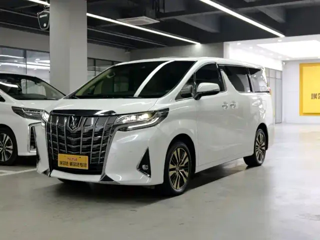 Фотография автомобиля — Toyota Alphard