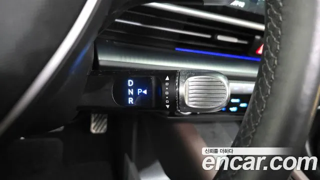Hyundai Ioniq 6 — Фото автомобиля 12