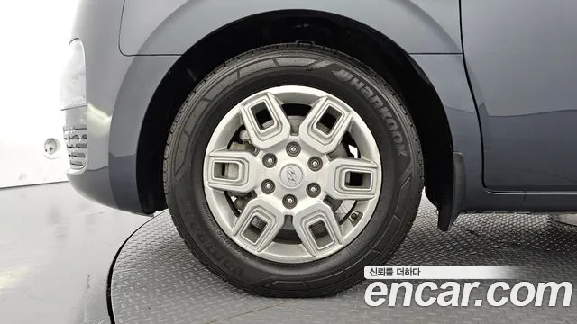 Hyundai Staria — Фото автомобиля 5