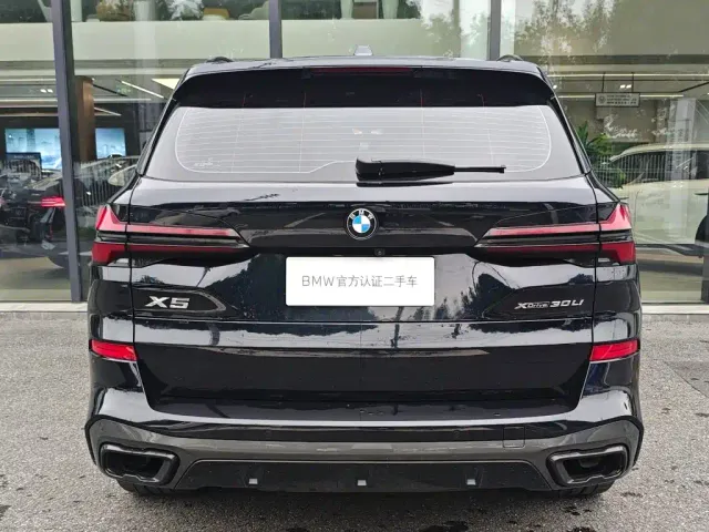 BMW X5 — Фото автомобиля 5