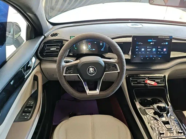 BYD Qin PLUS — Фото автомобиля 10