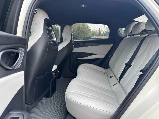 BYD Seal 06 — Фото автомобиля 7