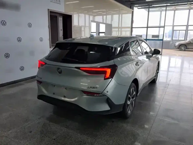 Buick Velite 6 — Фото автомобиля 6