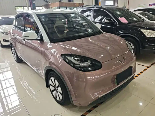 Wuling Bingo — Фото автомобиля 3