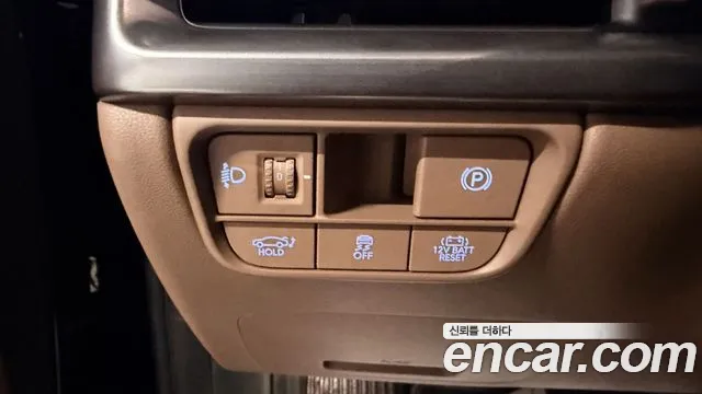Hyundai Grandeur GN7 — Фото автомобиля 11