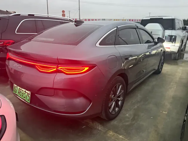 BYD Qin L — Фото автомобиля 7