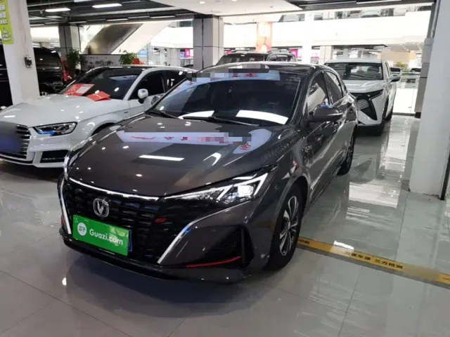 Фотография автомобиля — Changan Eado