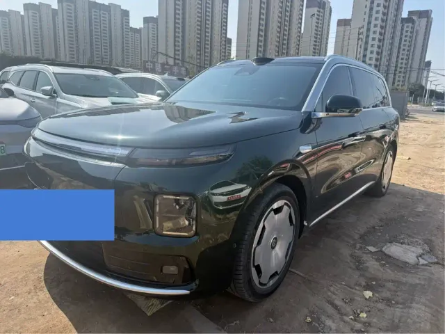 Leapmotor D Series — Фото автомобиля 2