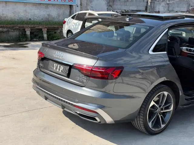 Audi A4L — Фото автомобиля 19
