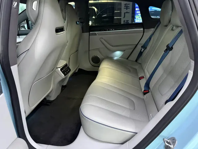 Luxeed S7 — Фото автомобиля 9