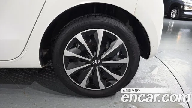 Kia RAY Новый Ray Фургон — Фото автомобиля 19
