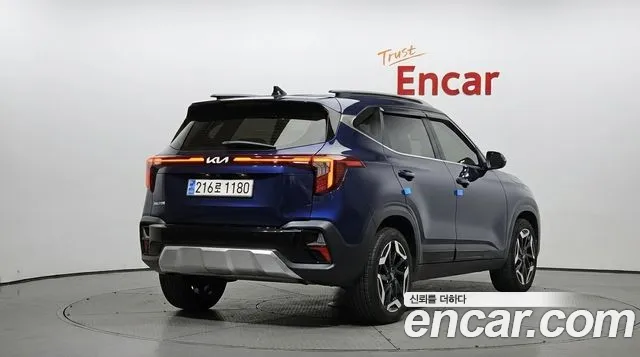 Kia Seltos Бензин 1.6 турбо 2WD — Фото автомобиля 2