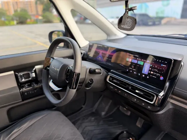 Baojun KiWi EV — Фото автомобиля 15