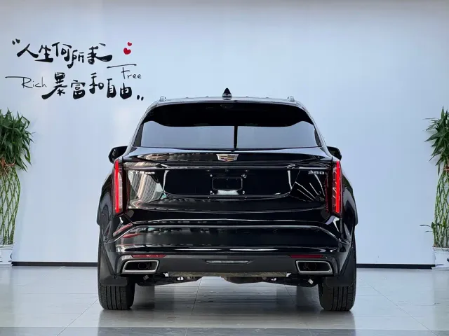 Cadillac XT5 — Фото автомобиля 20