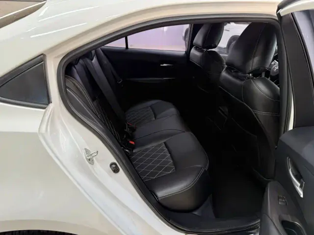 Toyota Corolla — Фото автомобиля 21