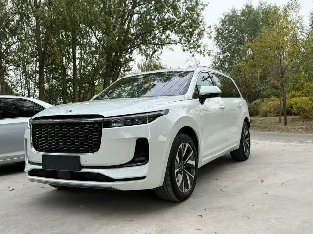 Фотография автомобиля — Li Auto ONE