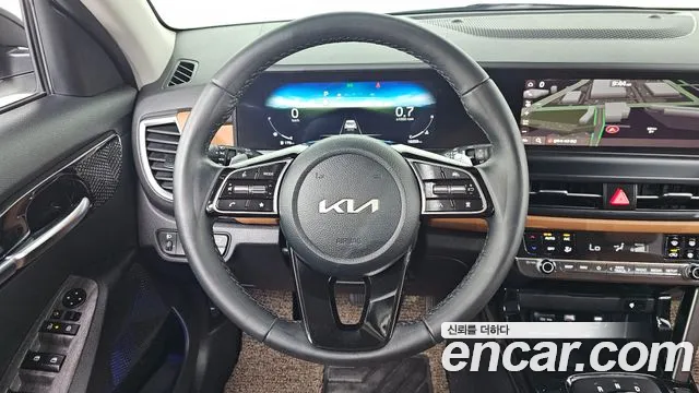 Kia Seltos New — Фото автомобиля 19