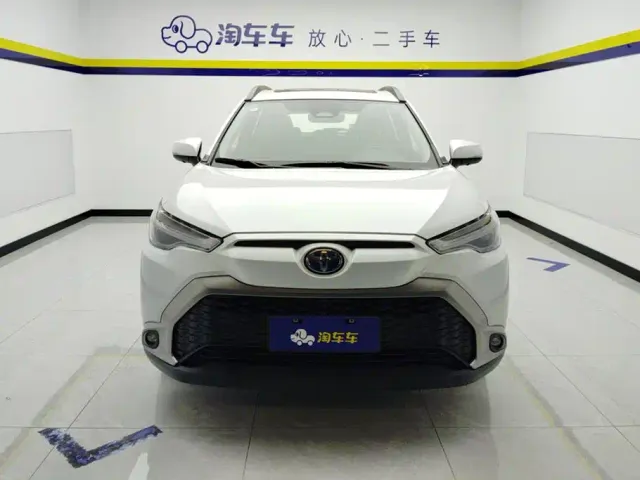 Toyota Frontlander — Фото автомобиля 2