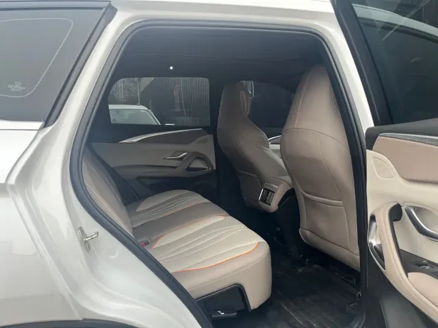 BYD Song Pro — Фото автомобиля 11