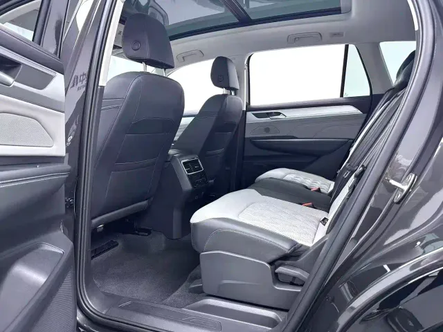 Volkswagen Talagon — Фото автомобиля 8