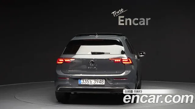 Volkswagen Golf Golf 8 поколение 2.0 TDI Prestige — Фото автомобиля 4