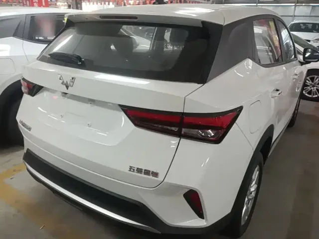 Wuling Xingchi — Фото автомобиля 6