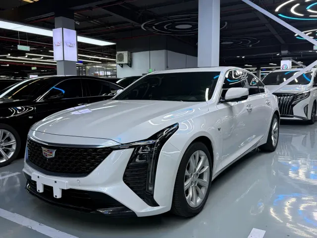 Фотография автомобиля — Cadillac CT5