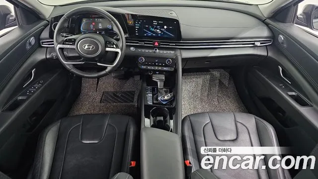 Hyundai AVANTE Новый Avante (CN7) — Фото автомобиля 7