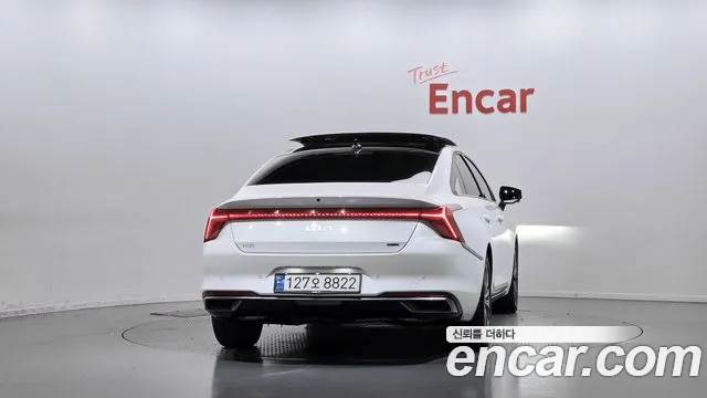 Kia K8 Hybrid — Фото автомобиля 4