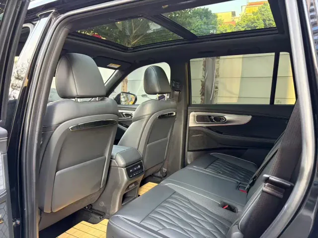GAC Trumpchi GS8 — Фото автомобиля 12