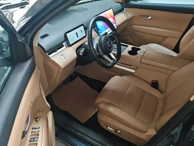 Landian E5 PLUS — Фото автомобиля 15