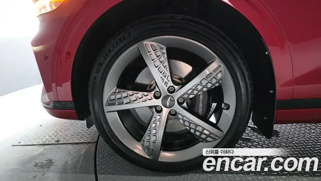 Genesis GV70 2.2 Дизель AWD — Фото автомобиля 2