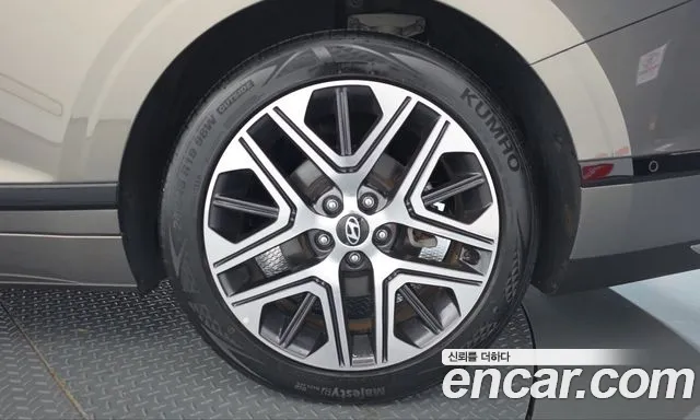 Hyundai Grandeur GN7 — Фото автомобиля 6