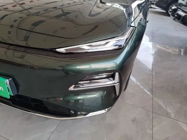 Geely Galaxy Xingyao 8 — Фото автомобиля 23